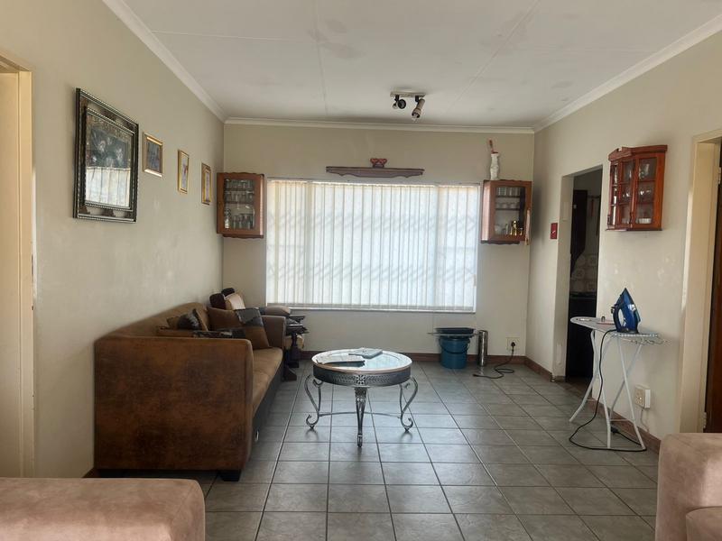4 Bedroom Property for Sale in Meyerspark Gauteng