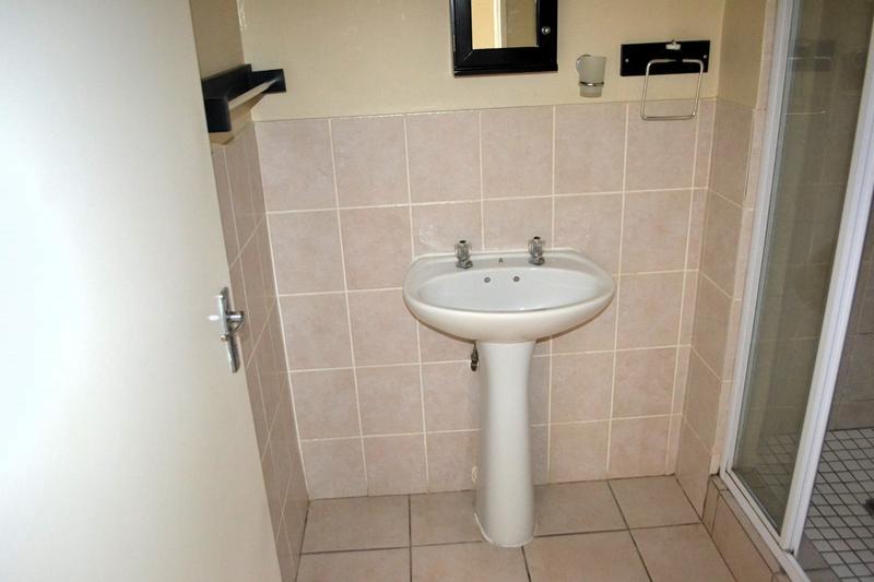 3 Bedroom Property for Sale in Florauna Gauteng