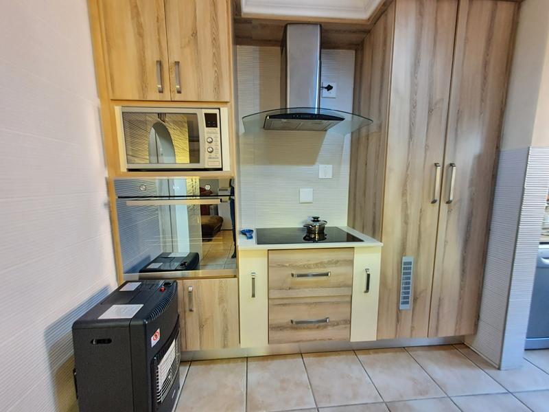 3 Bedroom Property for Sale in Karenpark Gauteng