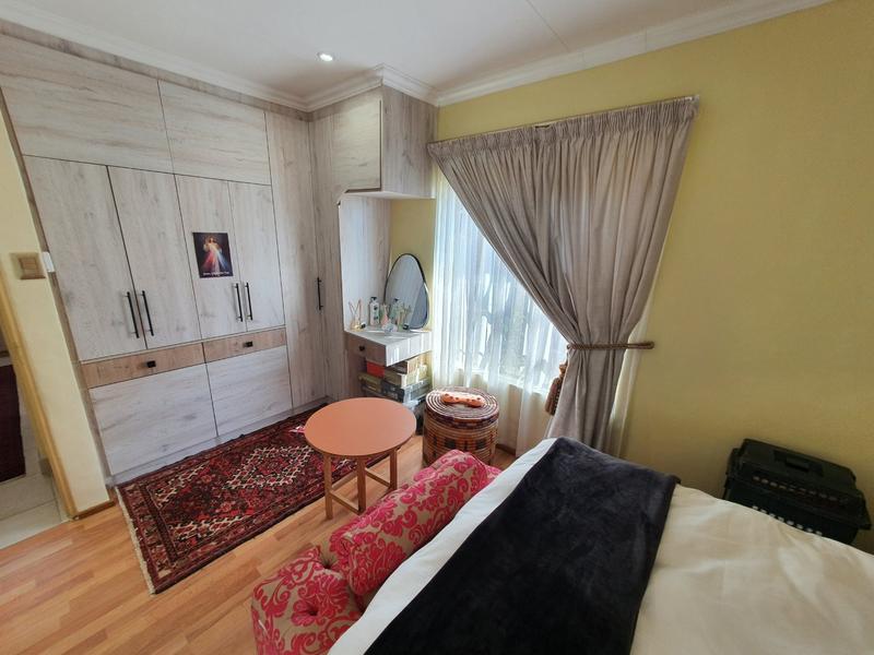 3 Bedroom Property for Sale in Karenpark Gauteng