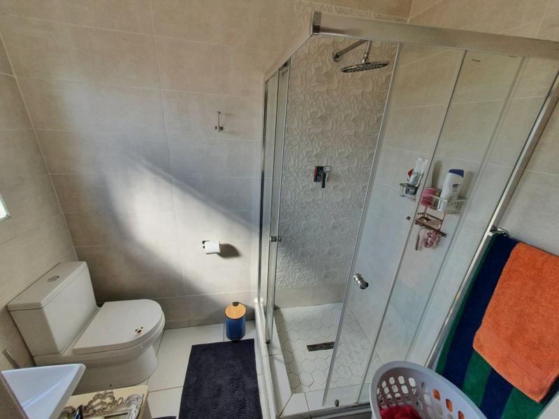 3 Bedroom Property for Sale in Karenpark Gauteng