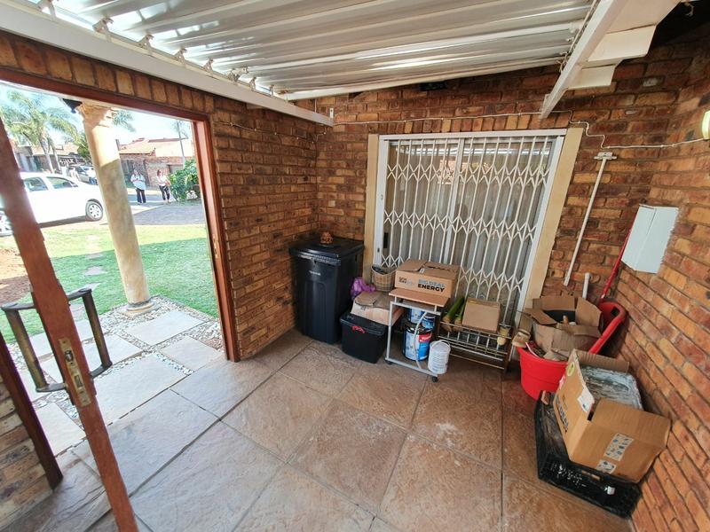 3 Bedroom Property for Sale in Karenpark Gauteng