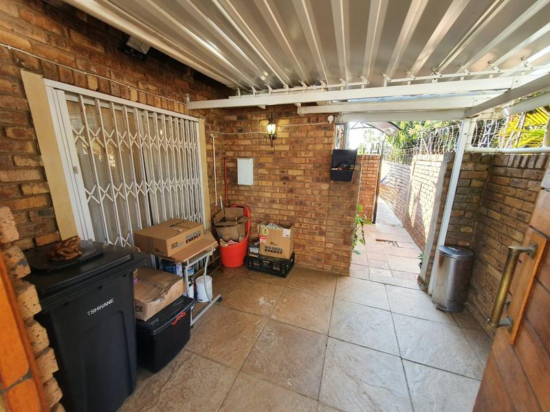 3 Bedroom Property for Sale in Karenpark Gauteng