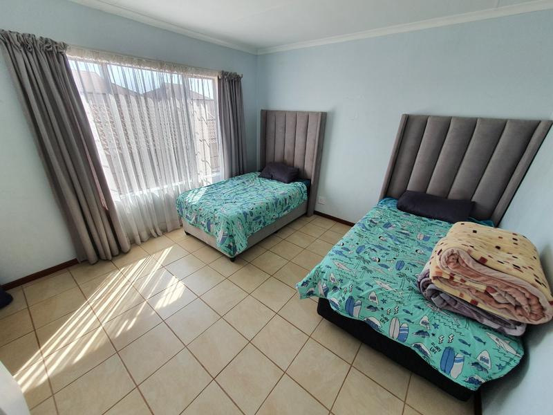 4 Bedroom Property for Sale in Theresa Park Gauteng