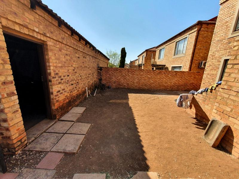 4 Bedroom Property for Sale in Theresa Park Gauteng