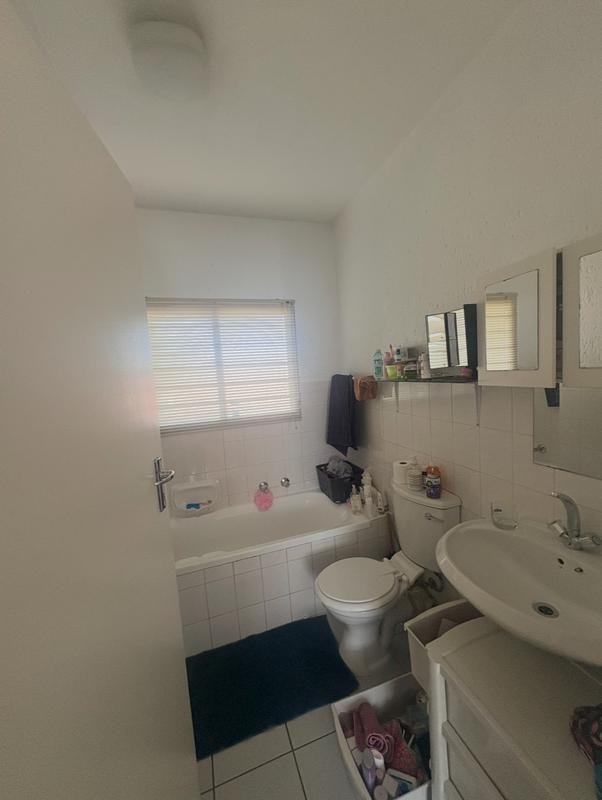 To Let 2 Bedroom Property for Rent in Glenhazel Gauteng