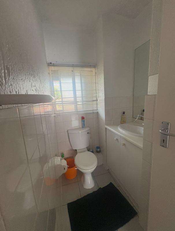 To Let 2 Bedroom Property for Rent in Glenhazel Gauteng