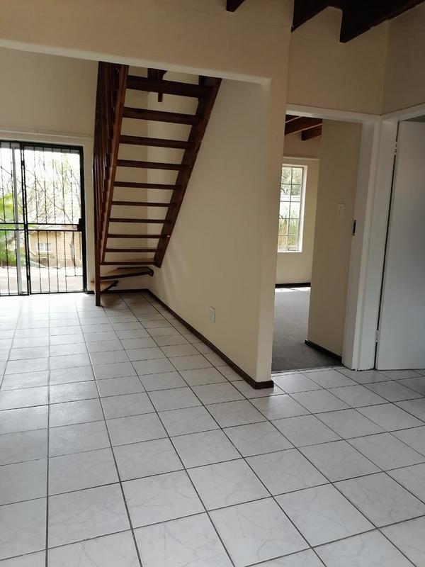 To Let 2 Bedroom Property for Rent in La Montagne Gauteng
