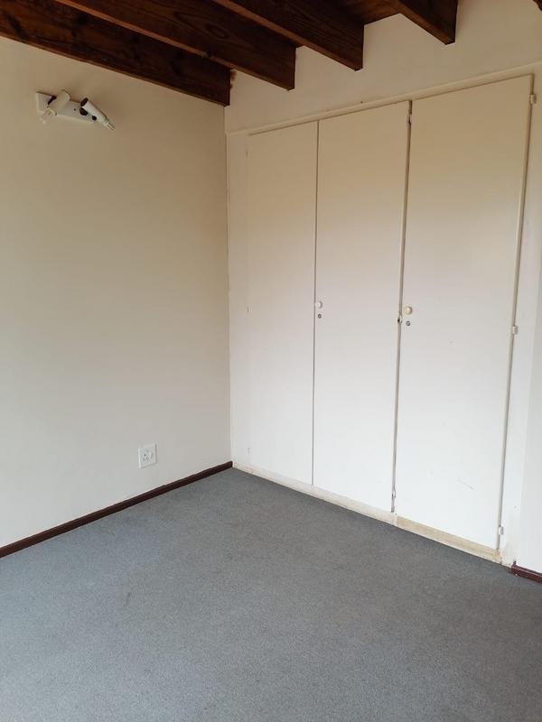 To Let 2 Bedroom Property for Rent in La Montagne Gauteng