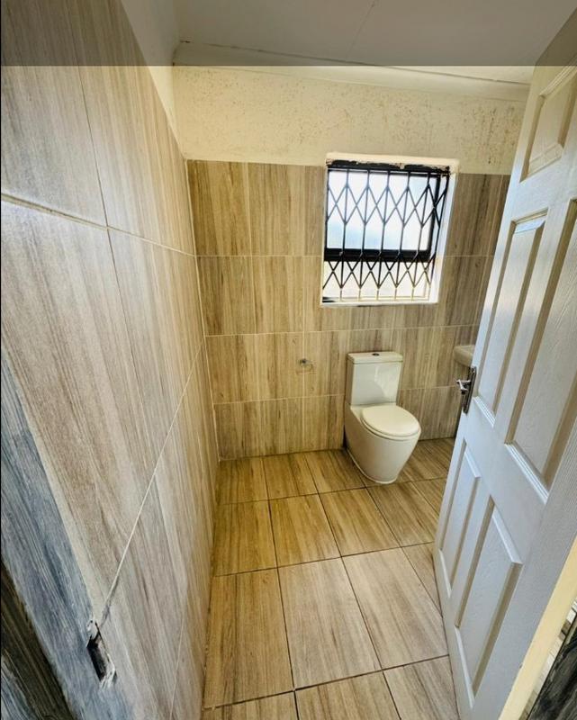 To Let 2 Bedroom Property for Rent in President Park Gauteng
