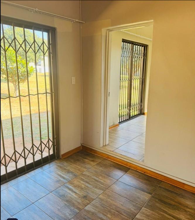 To Let 2 Bedroom Property for Rent in President Park Gauteng