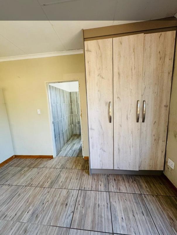 To Let 2 Bedroom Property for Rent in President Park Gauteng