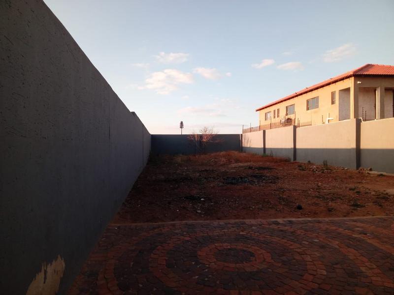 2 Bedroom Property for Sale in Protea Glen Gauteng