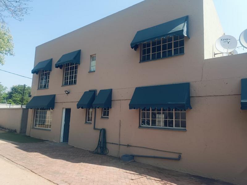 To Let 3 Bedroom Property for Rent in Bramley Gauteng