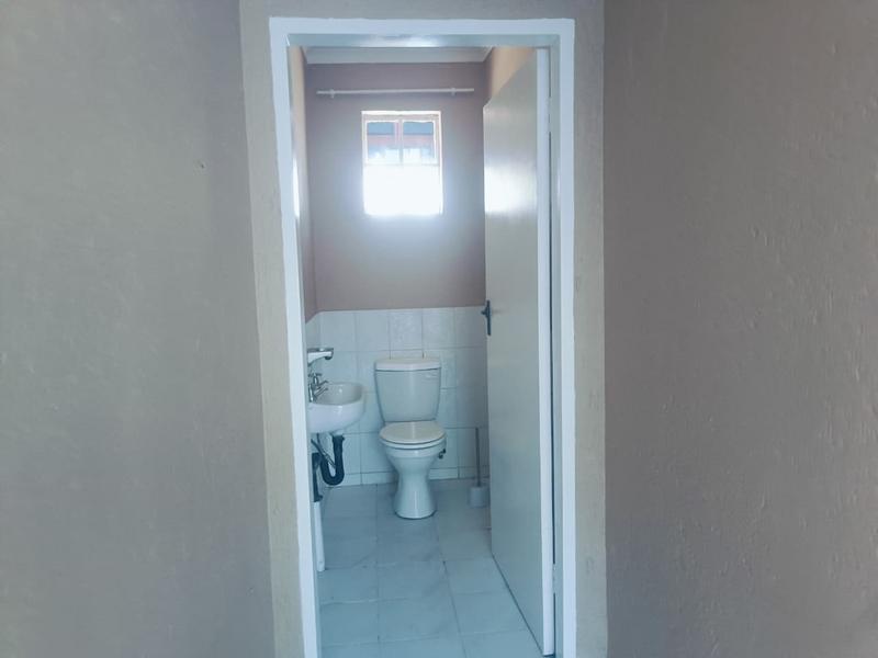 To Let 3 Bedroom Property for Rent in Bramley Gauteng