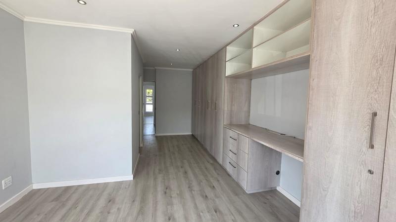 To Let 3 Bedroom Property for Rent in Bryanston Gauteng
