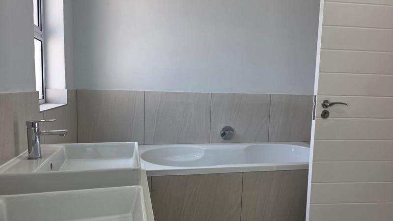 To Let 3 Bedroom Property for Rent in Bryanston Gauteng