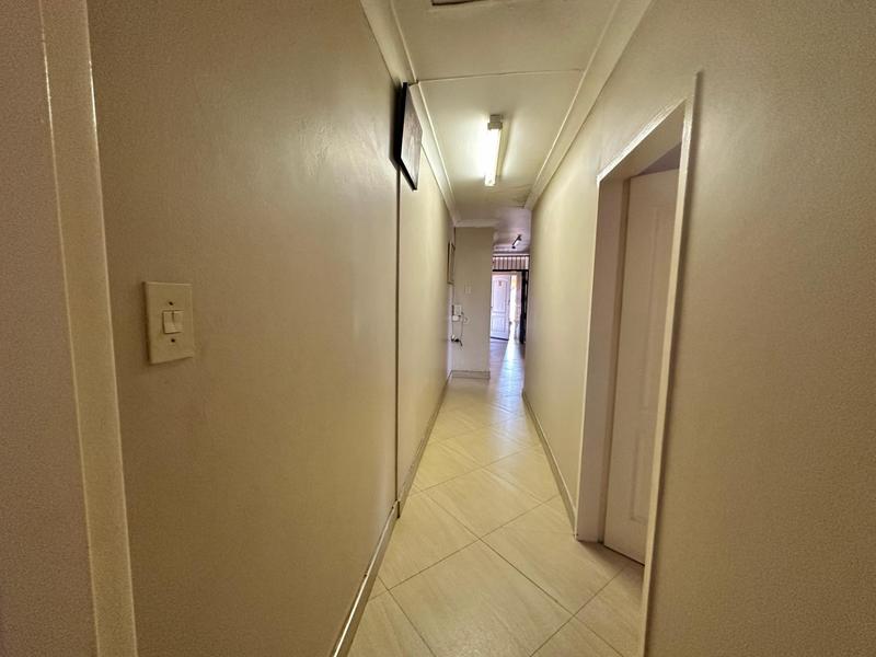 5 Bedroom Property for Sale in Erasmia Gauteng