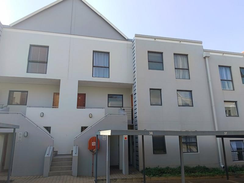 2 Bedroom Property for Sale in Magaliessig Gauteng