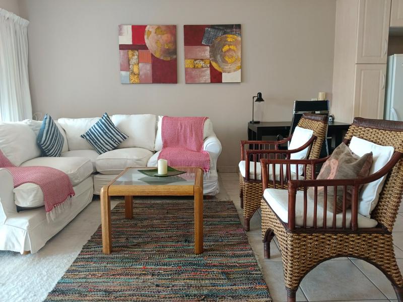 2 Bedroom Property for Sale in Magaliessig Gauteng