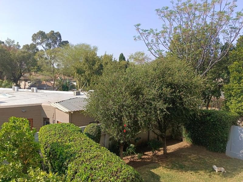 2 Bedroom Property for Sale in Magaliessig Gauteng