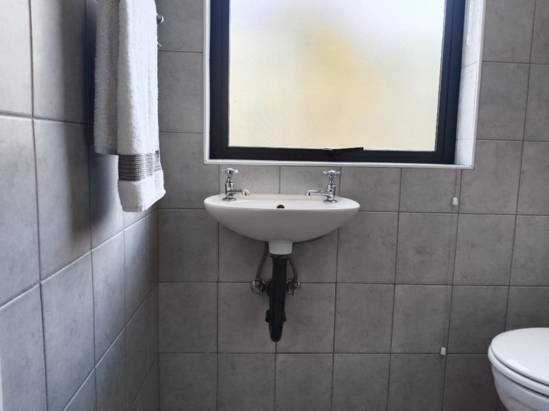 2 Bedroom Property for Sale in Magaliessig Gauteng