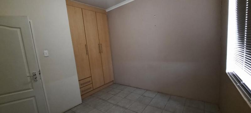 To Let 3 Bedroom Property for Rent in Hillshaven Gauteng