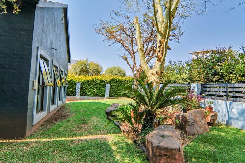 To Let 4 Bedroom Property for Rent in Copperleaf Estate Gauteng
