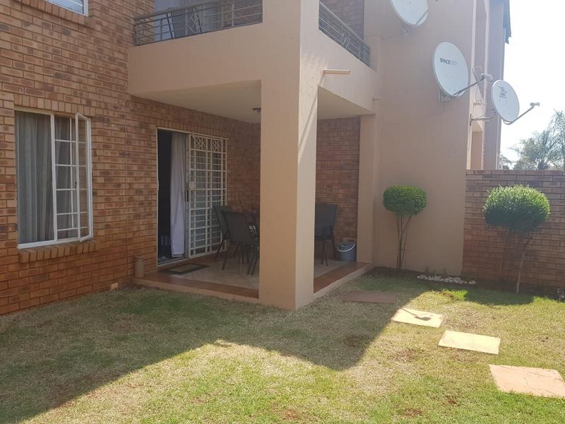 To Let 2 Bedroom Property for Rent in Equestria Gauteng