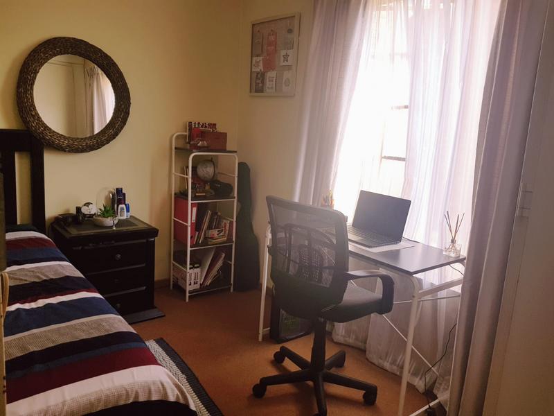 To Let 2 Bedroom Property for Rent in Equestria Gauteng