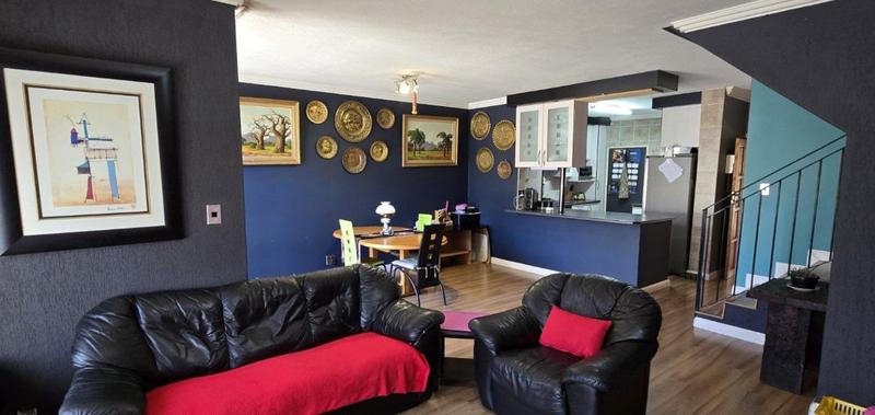 3 Bedroom Property for Sale in Flora Gardens Gauteng