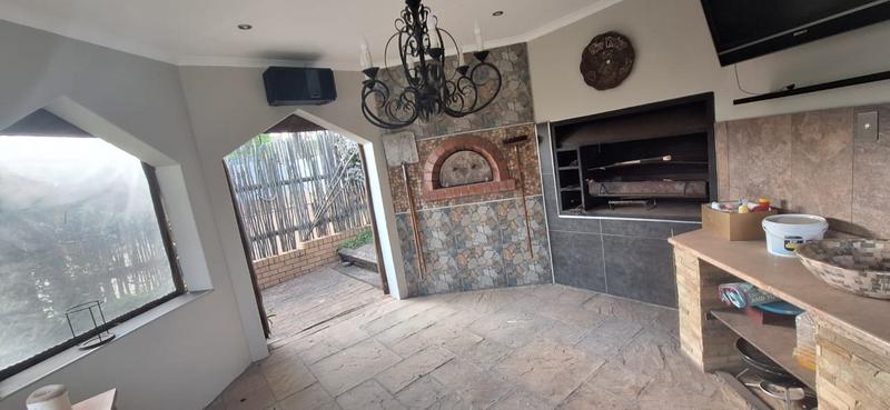 5 Bedroom Property for Sale in Vanderbijlpark SW 5 Gauteng