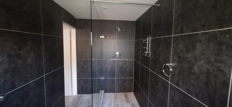 5 Bedroom Property for Sale in Vanderbijlpark SW 5 Gauteng