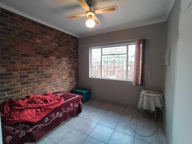 3 Bedroom Property for Sale in Rooihuiskraal Gauteng