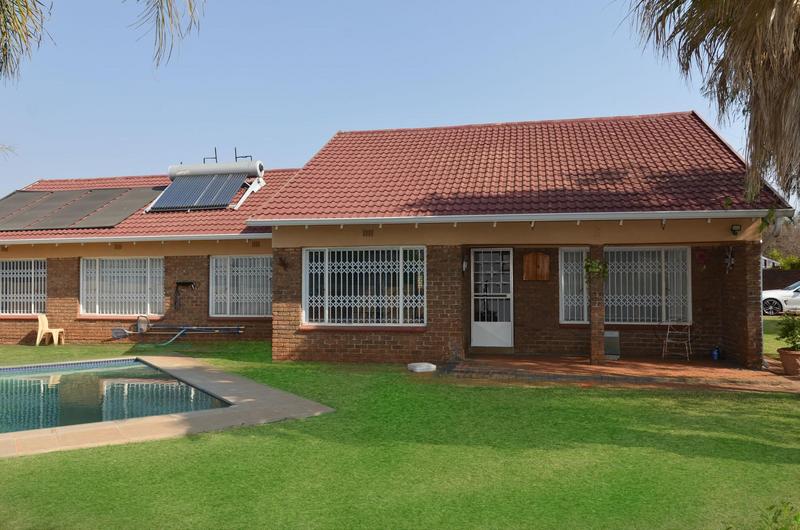 4 Bedroom Property for Sale in Culemborg Park Gauteng