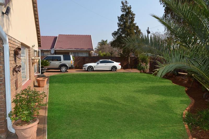 4 Bedroom Property for Sale in Culemborg Park Gauteng