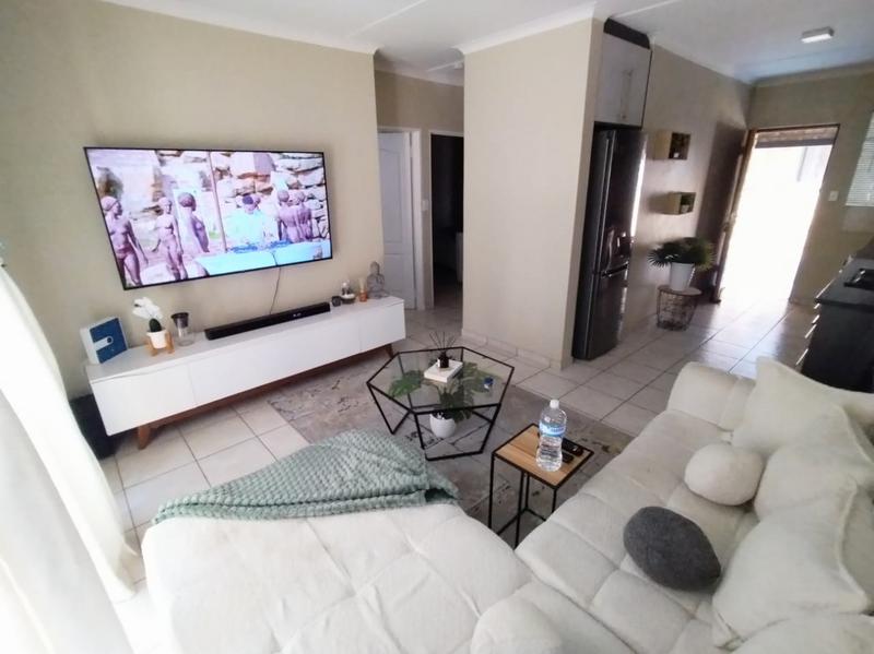 To Let 2 Bedroom Property for Rent in Rynfield A H Gauteng