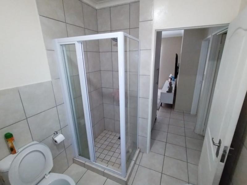 To Let 2 Bedroom Property for Rent in Rynfield A H Gauteng