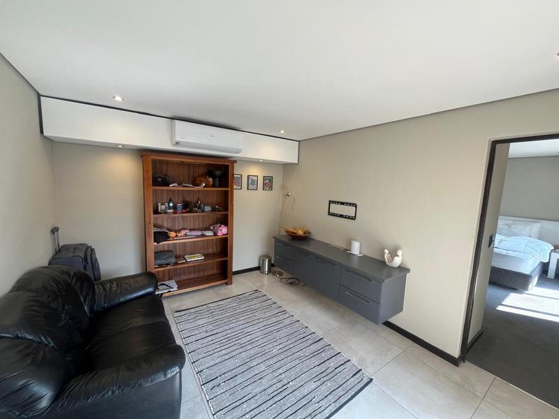 To Let 4 Bedroom Property for Rent in Waterkloof Ridge Gauteng