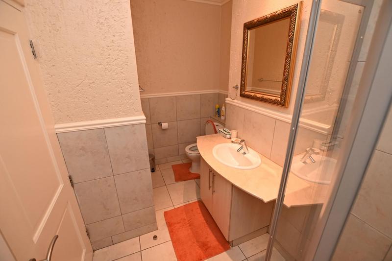 To Let 2 Bedroom Property for Rent in Morningside Gauteng