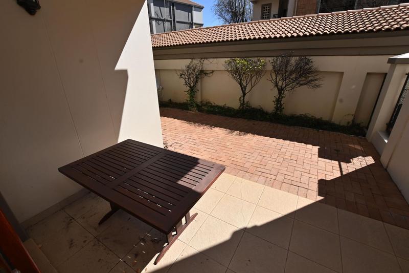 To Let 2 Bedroom Property for Rent in Morningside Gauteng