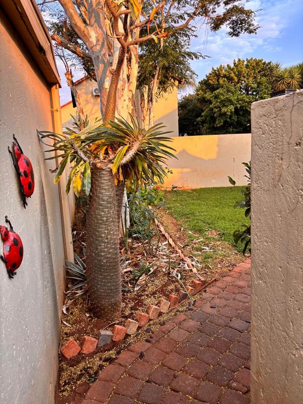 2 Bedroom Property for Sale in Annlin Gauteng
