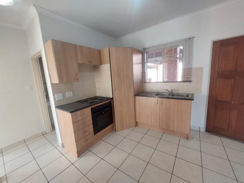 To Let 2 Bedroom Property for Rent in Summerfields Estate Gauteng