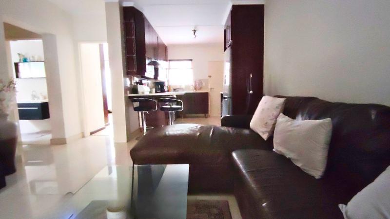 To Let 2 Bedroom Property for Rent in Greenstone Hill Gauteng