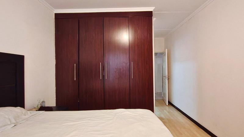 To Let 2 Bedroom Property for Rent in Greenstone Hill Gauteng