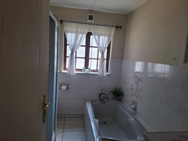 3 Bedroom Property for Sale in Terenure Gauteng