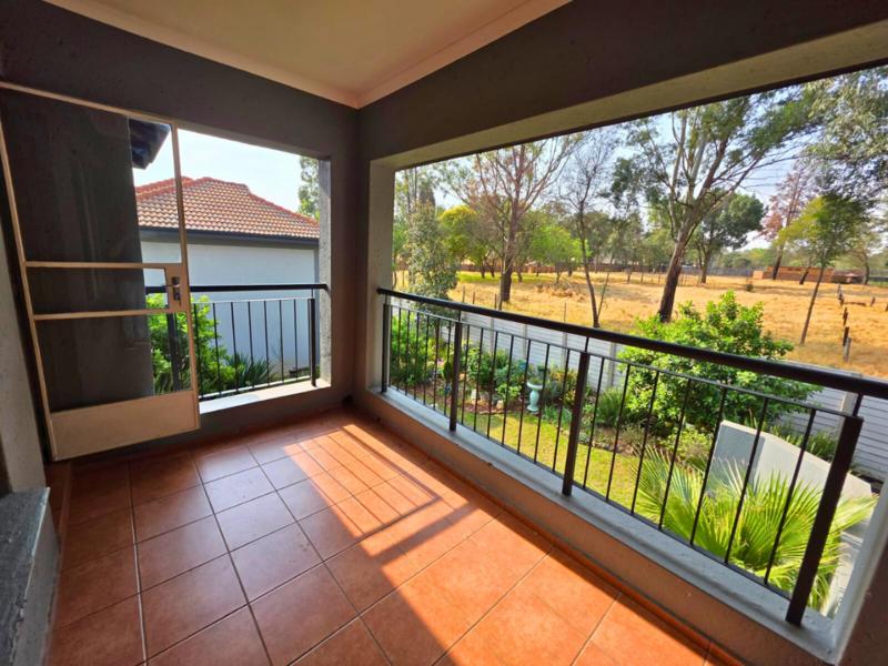 2 Bedroom Property for Sale in Fairlead Gauteng