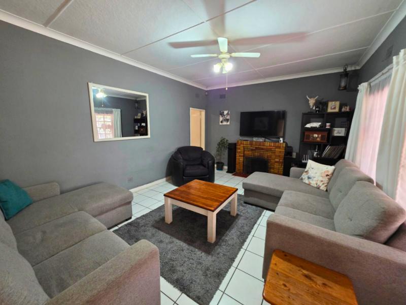 4 Bedroom Property for Sale in Parkdene Gauteng