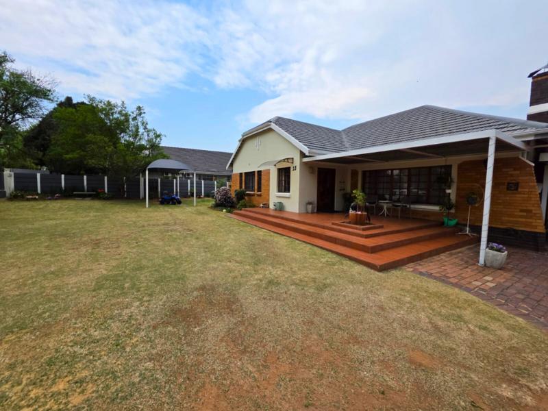 4 Bedroom Property for Sale in Parkdene Gauteng