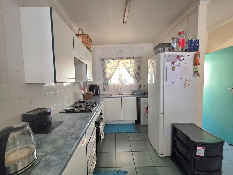 2 Bedroom Property for Sale in Denlee Gauteng